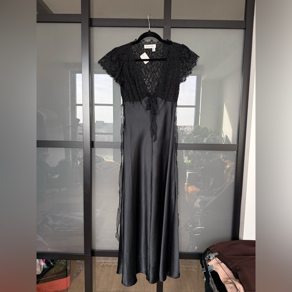 Christian Dior black satin nightgown - Picture 2 of 12